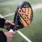 Wat is Padel, hoe werkt het en welke spullen heb je nodig?