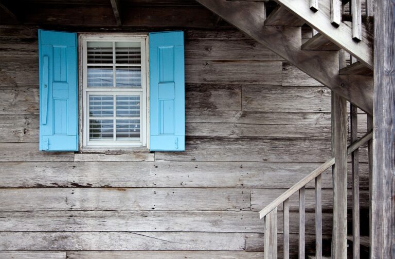 Geef je huis een make-over met Red Grandis gevelbekleding